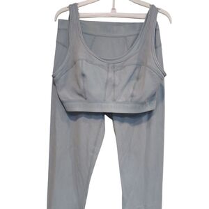 Fabletics Women's Size XL Mint Green Yoga Set/Activewear Set